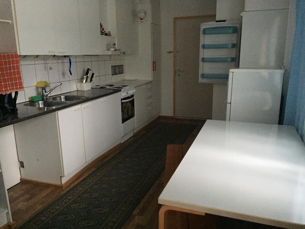 Guesthouse Julia Kajana Eksteriør bilde