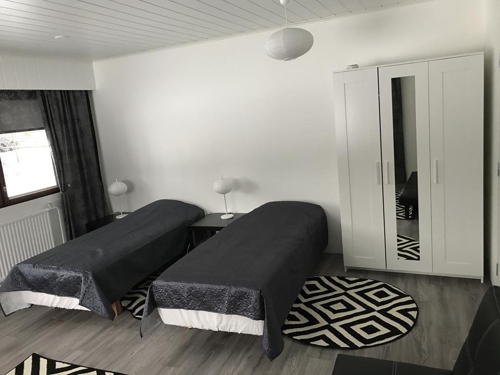 Guesthouse Julia Kajana Eksteriør bilde